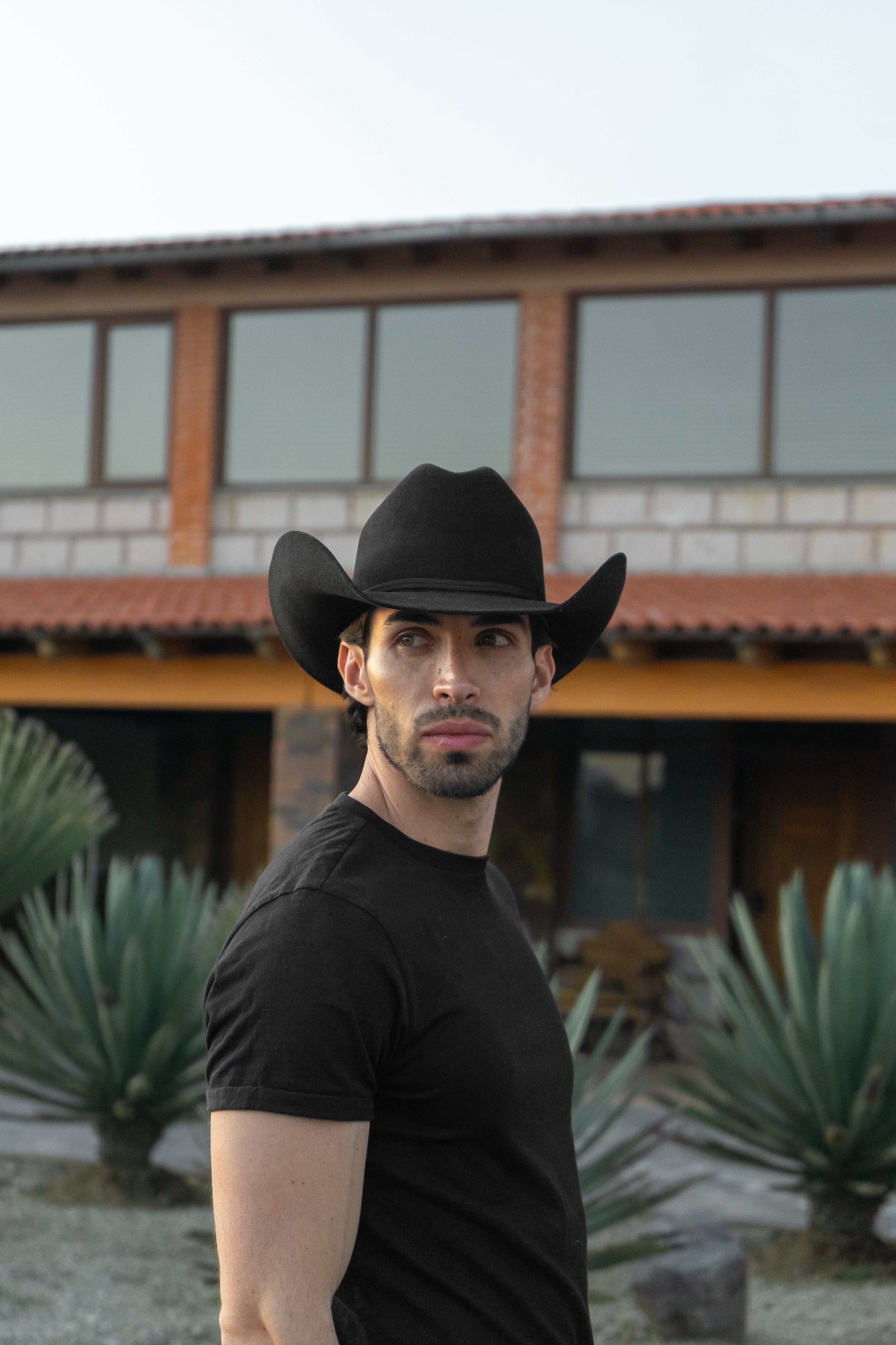 Rip Wheeler negro — modelo hombre